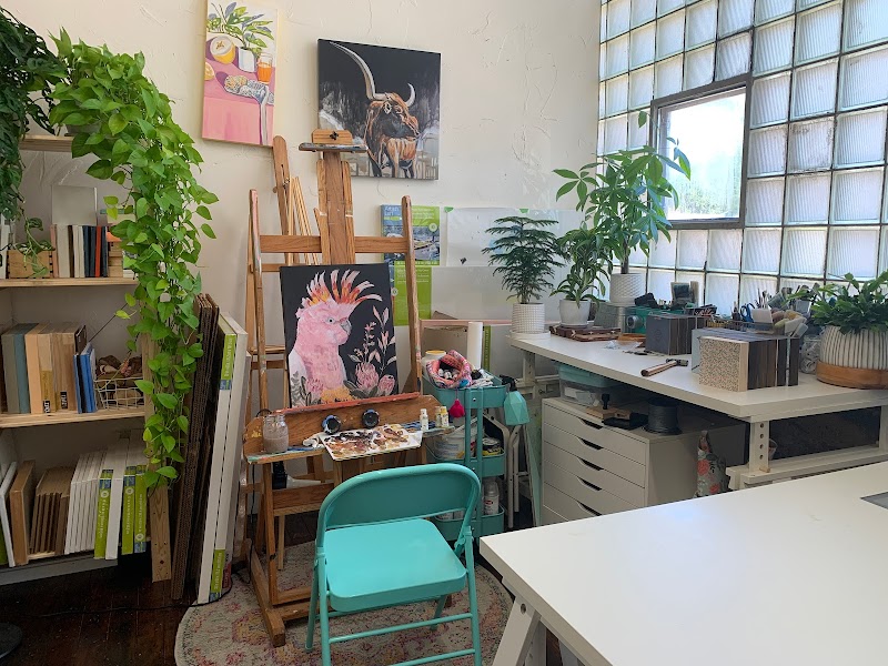 Andrea Holmes Art Studio - Photo 4