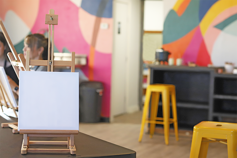 Bespoke Art Studio - Photo 1