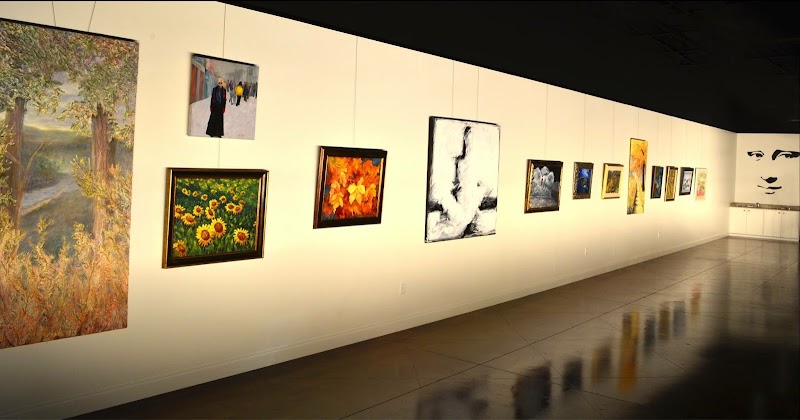 Art House - Photo 1