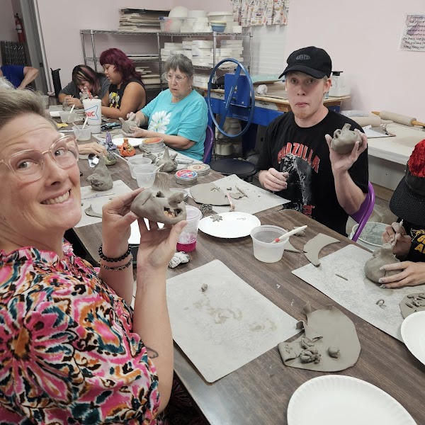 The Ceramic and Pottery Center - Photo 3