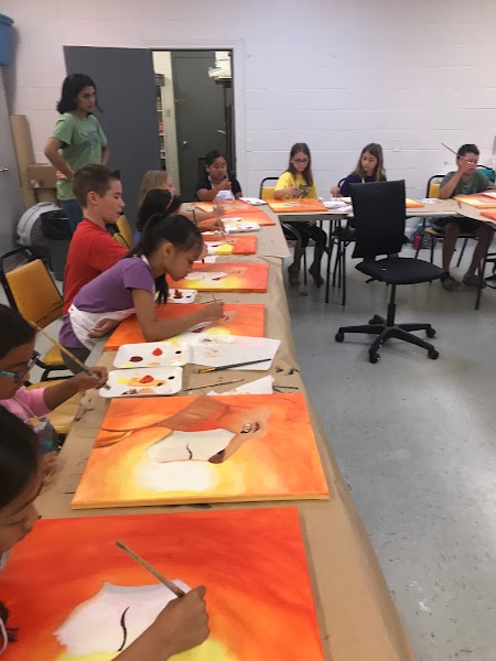 Sugar Land Art Center & Gallery - Photo 2