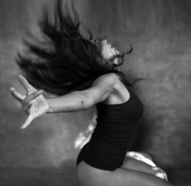 The Art Of Feminine - Photo 3