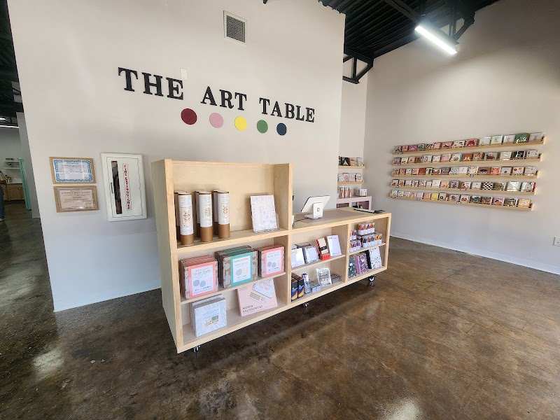 The Art Table - Photo 1