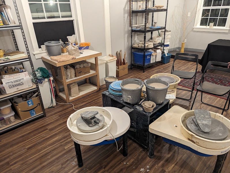 VIVA Pottery - Photo 1